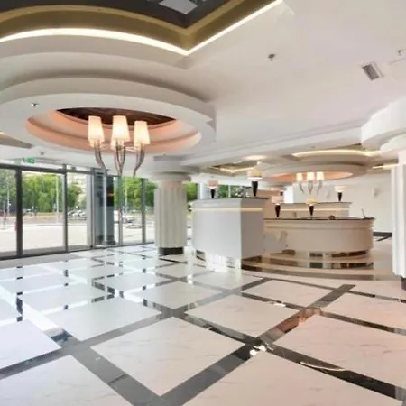 Hanza Tower Bohemia 23 & Pool Appartement *